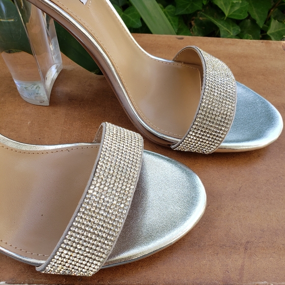 Modern Chic Steve Madden Rhinestone Sandals - Picture 12 of 14